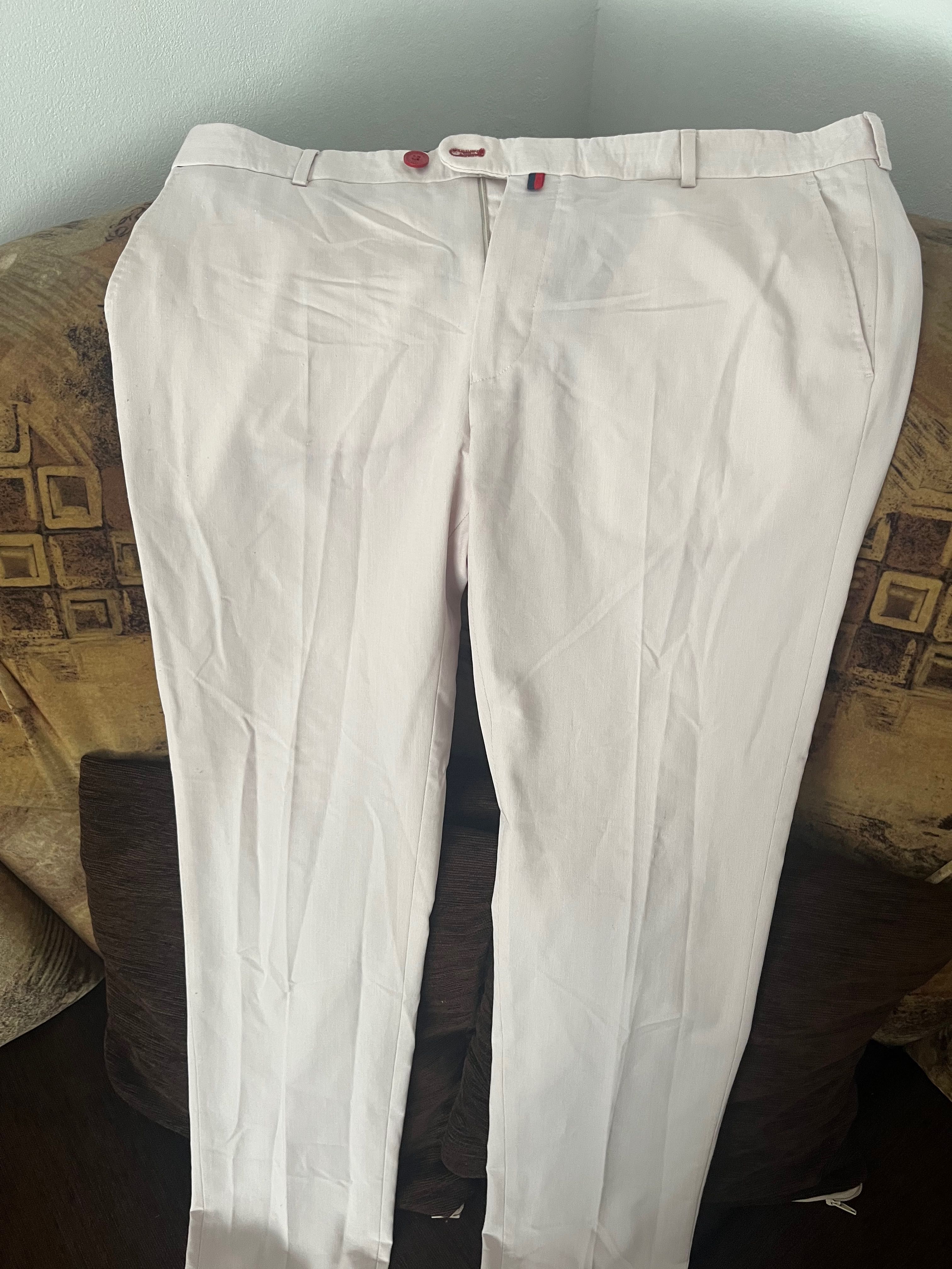 Pantaloni eleganti, marime L(36)