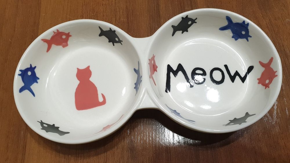 Керамическая миска для кошки
