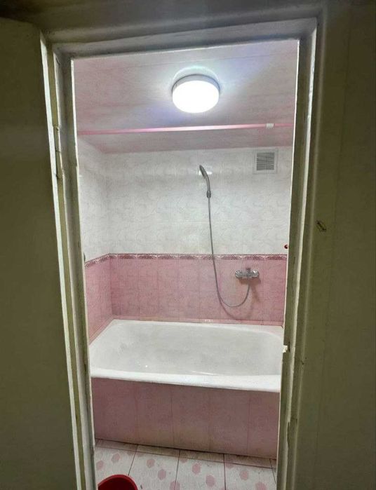 Продам 1в2/1/5 Бал2х6 Ахмад Югнакий №Г142