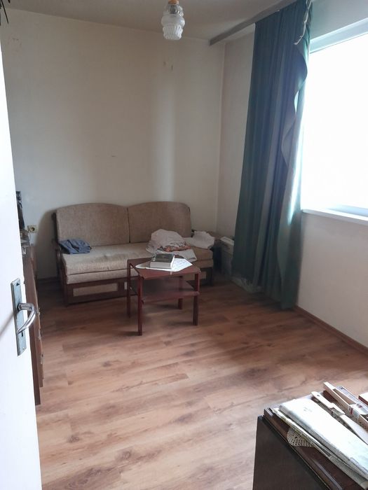 Тристаен апартамент