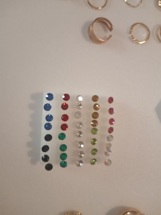 Разпродажба на бижута от медицинска стомана обеци пръстени