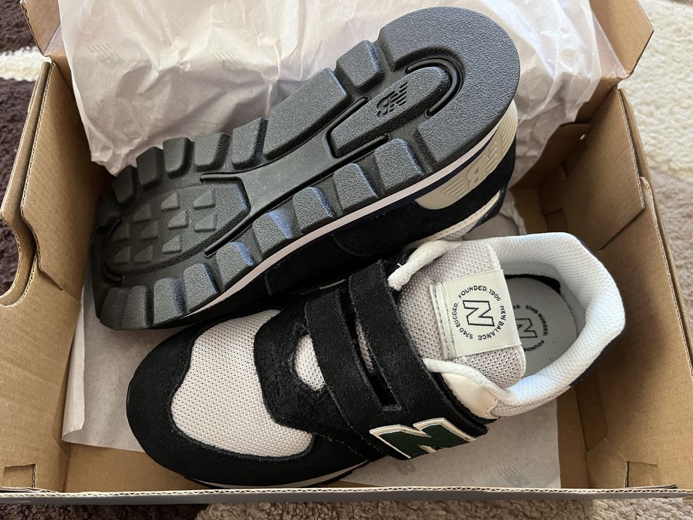 Нови детски маратонки New Balance 33,5 номер