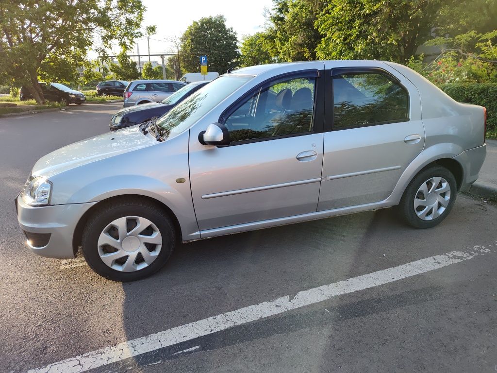 Dacia Logan Laureat 1.4 benzina + GPL