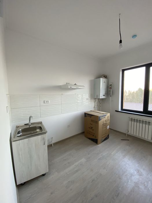 Sokin makon 34800$ 1 xonalik 5 etajdatayyor xolatda srochniy sotiladi.