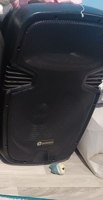 Vând sau schimb cu toate cablurile necesare se vinde și separate