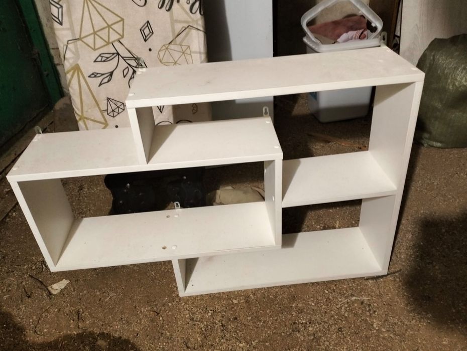 Продам навесную полку