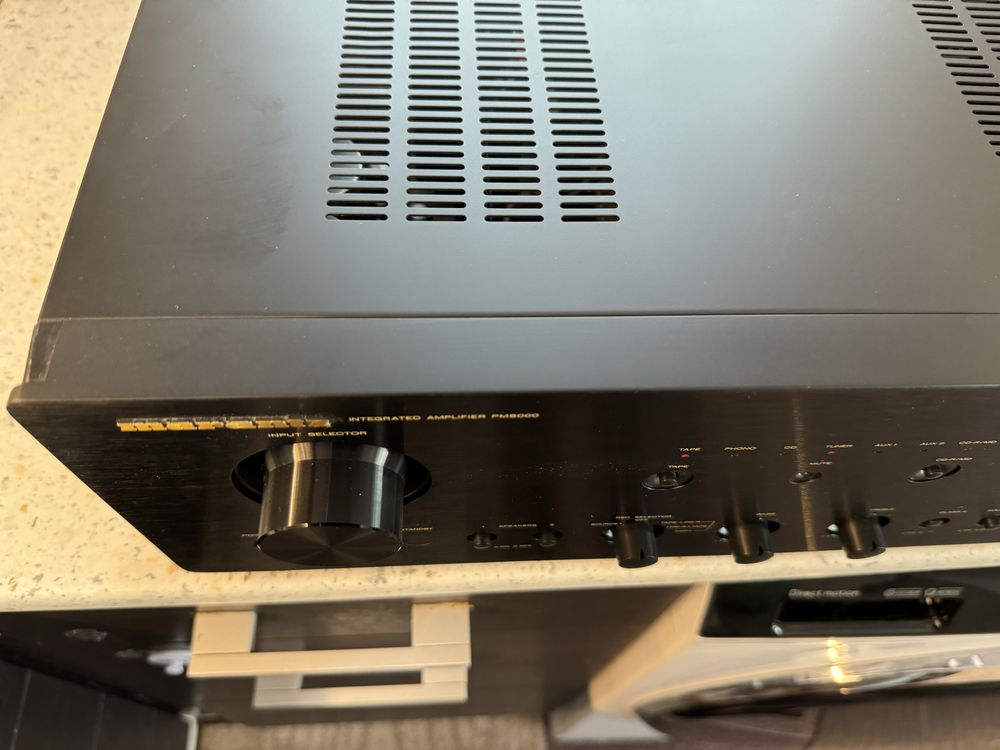 Marantz PM-8000 Качествен стерео усилвател