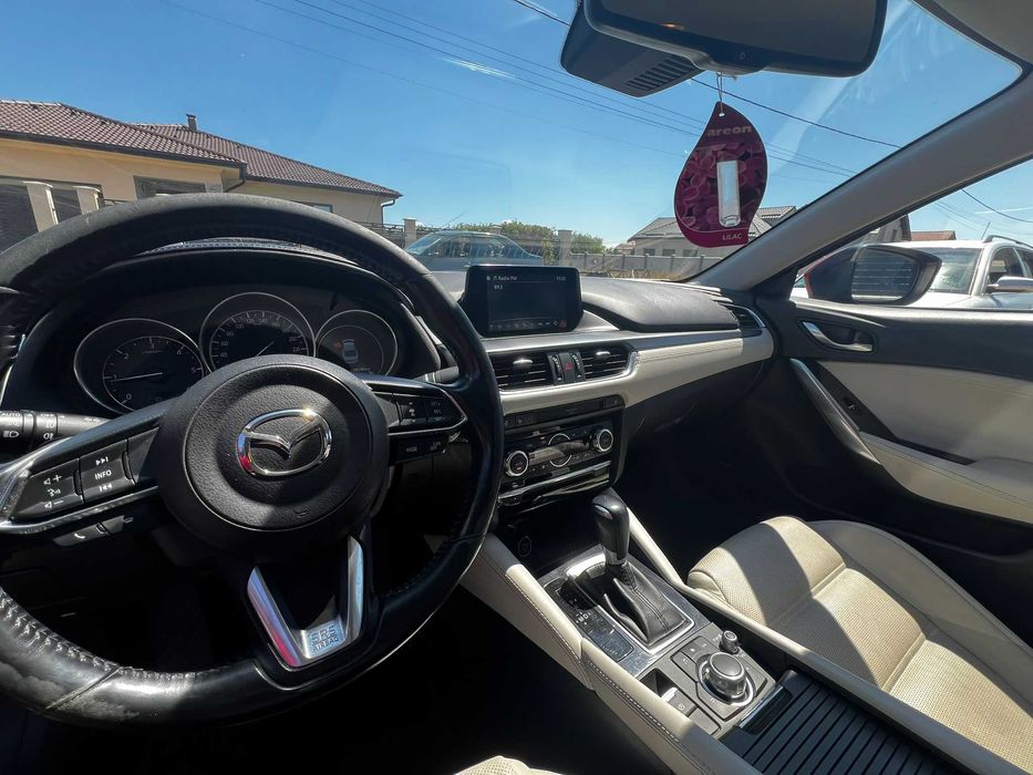 Mazda 6 CD175 AT Revolution Top