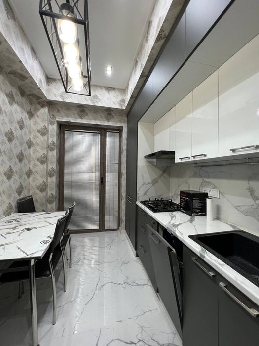 Тошкент Ситй Гарденс 2 ком 7 этаж 8 этажка все ест фото реално