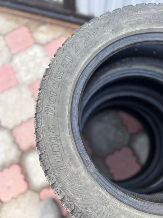 Продам шины хорошом состоянии
