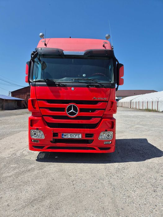 Vand cap tractor Mercedes - Benz Actros 1844