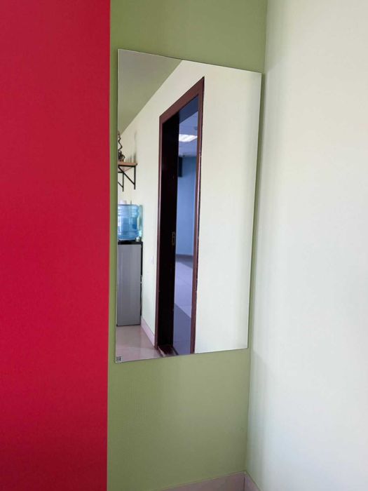 Продаются два зеркала!