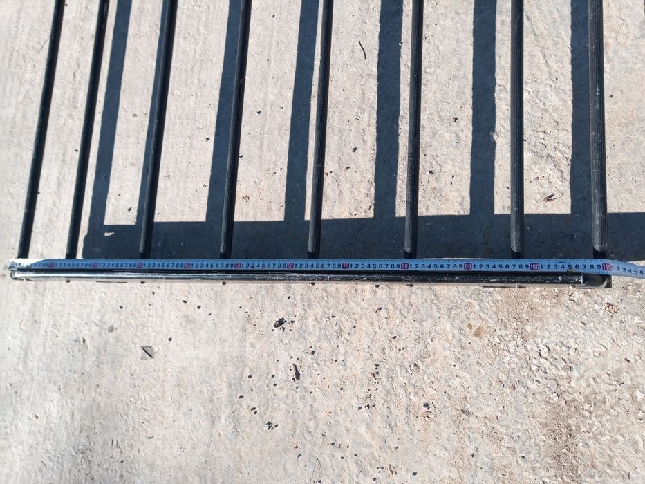 Продавам греди за багажник за автомобил