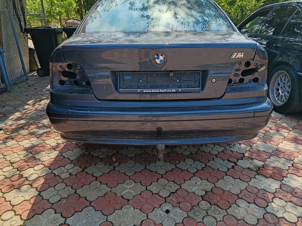 Bandouri Bara Fata BMW e39 Facelift Suport Numar Proiector