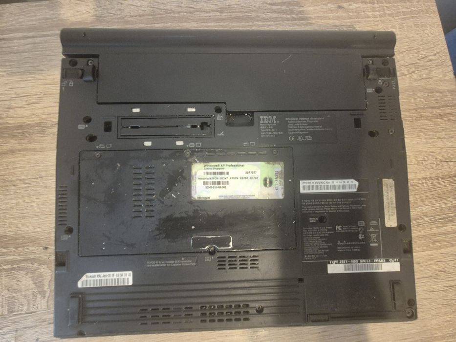 Pentru colectionari IBM X40 wind xp Intel Pentium baterie ok