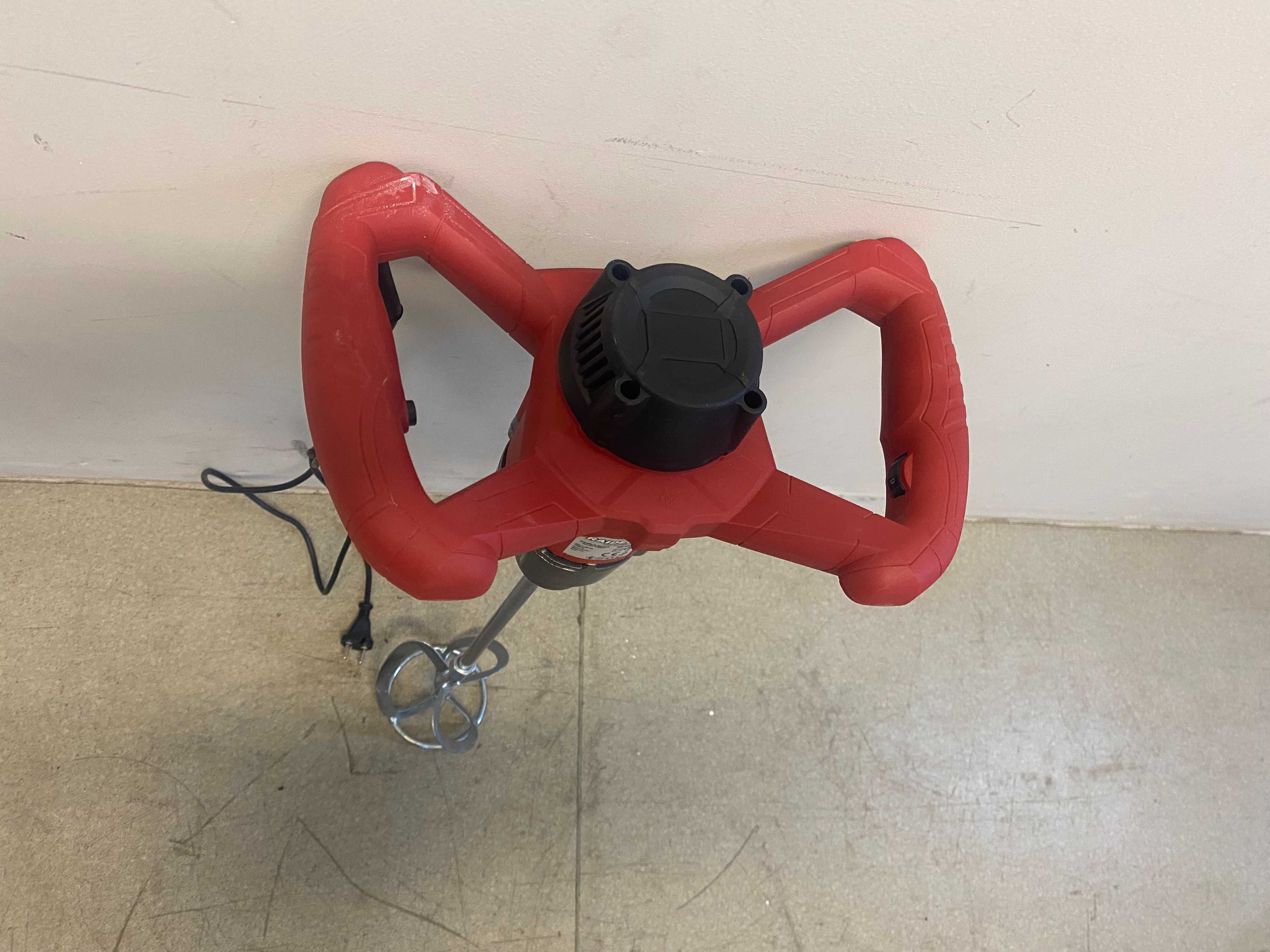 Бустер помпа 85W 1" 32L/min 18m RD-BP57 /Миксер 1600W 0-750min-1 HM11