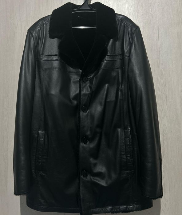 Продам мужскую дублёнку.