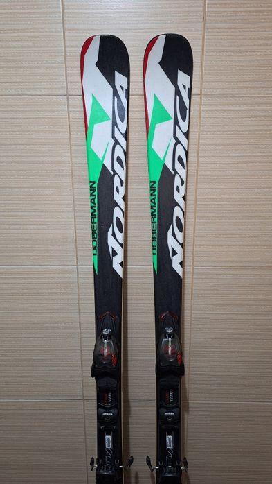 Schiuri nordica doberman 168cm-clapari ski, bete schi