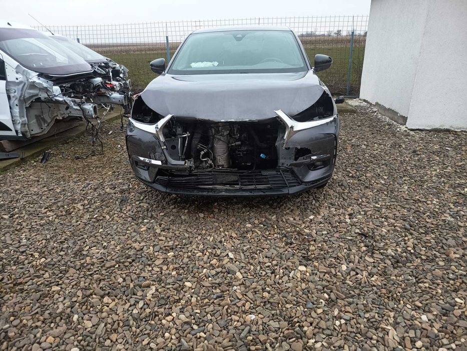 DS 7 CROSSBACK avariat
