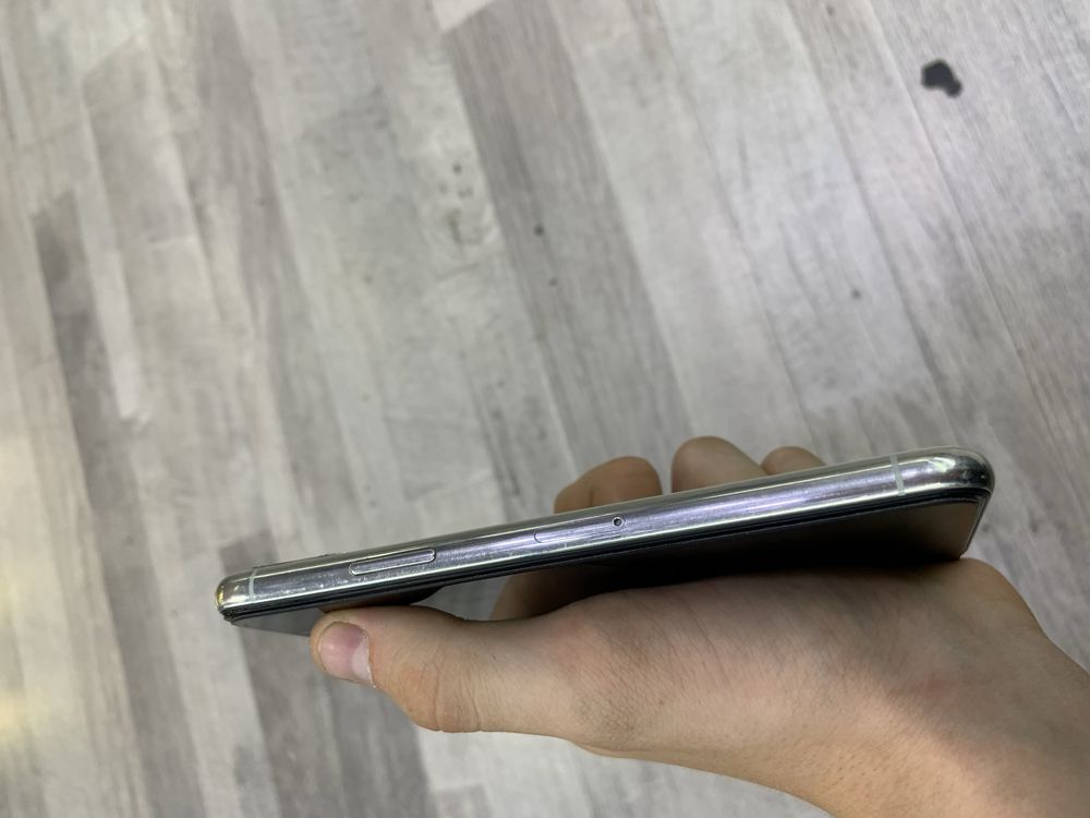 iPhone 11 Pro white