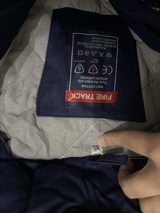 Спецодежда сатылады. Продается