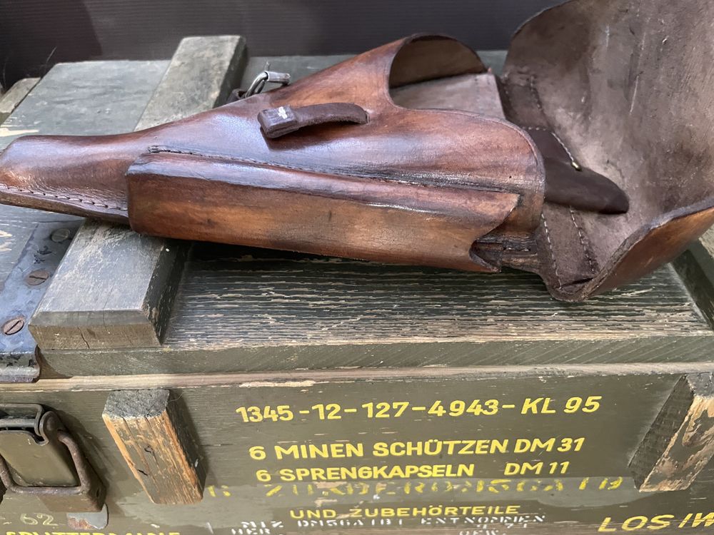 Кобур Luger P08 Parabellum