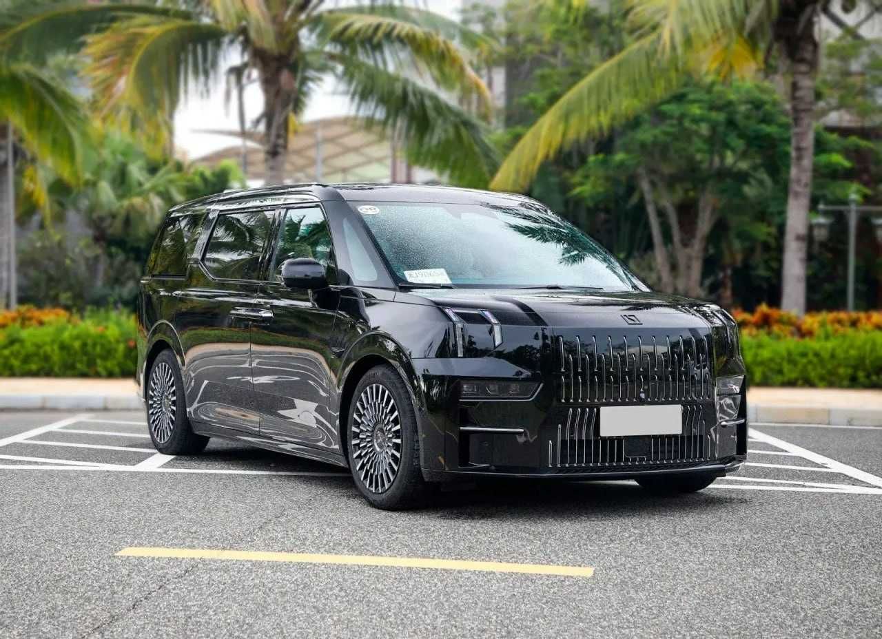 автосалон Трианон Моторс предлагает вам  Zeekr 009