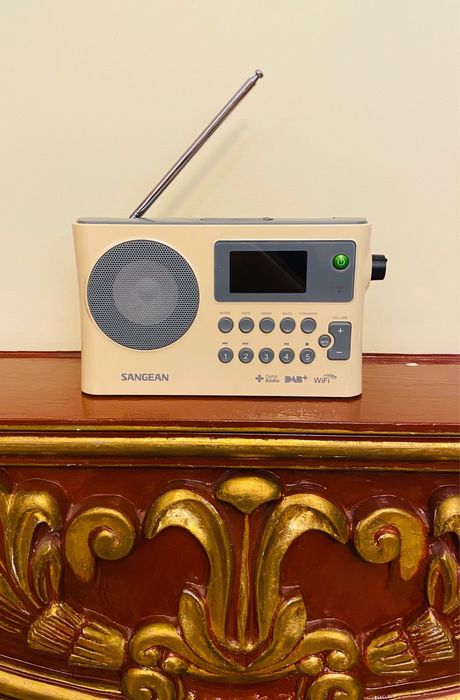 Sangean WFR-28 radio wi-fi internet stick usb