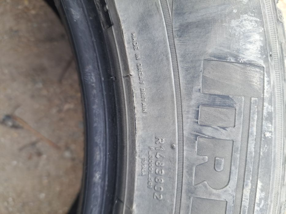 Продам покрышки зимние