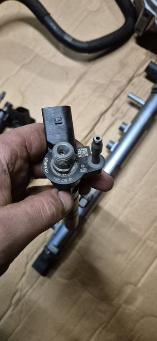 Injectoare pompa rampa bmw seria 5 e60 2.0 N47 177cp 2010 euro 5