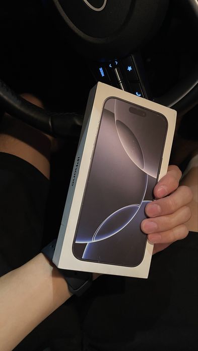 Iphone 16 Pro max 512 Black Titanium