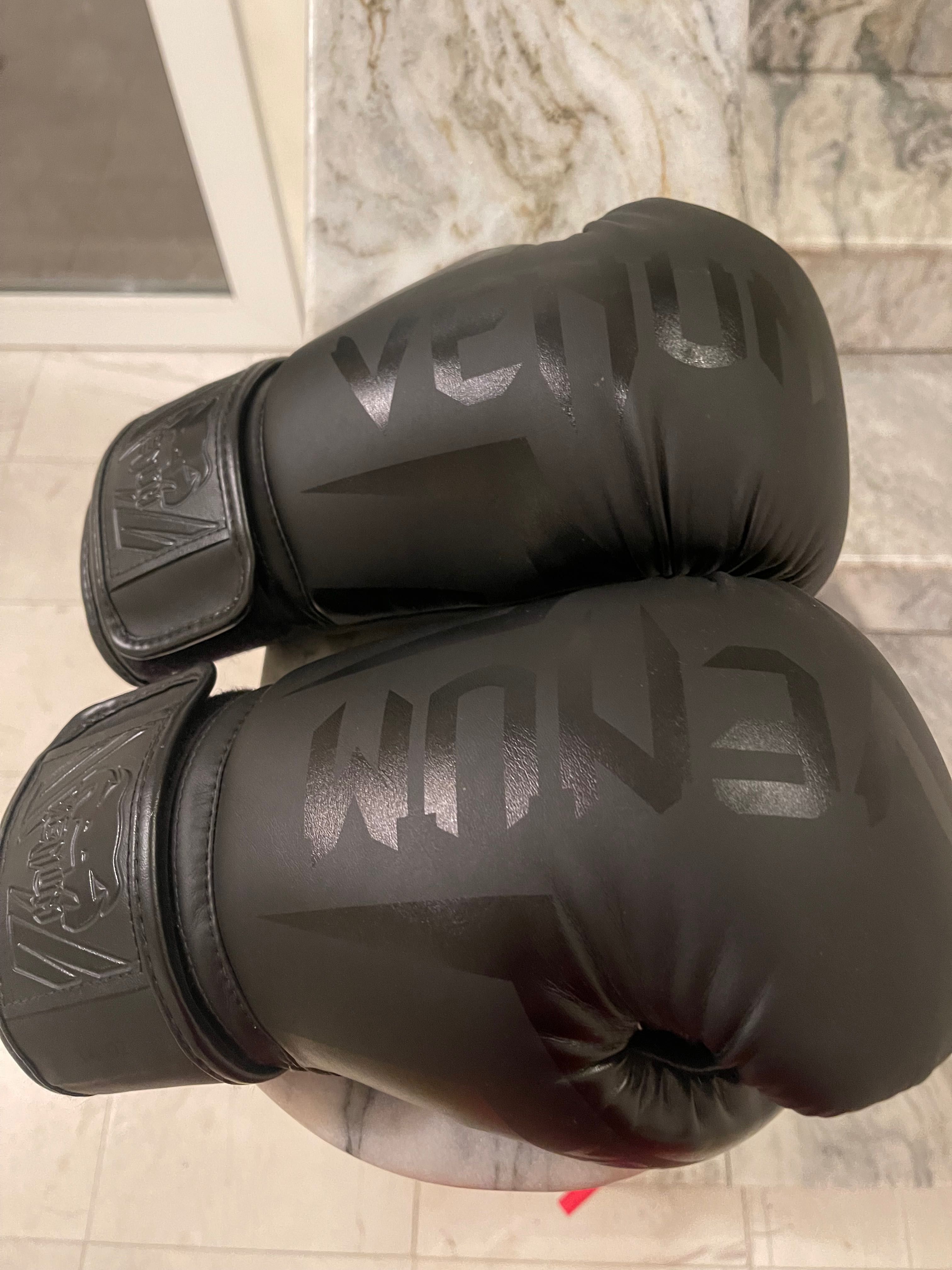 Boxing gloves venum 14 black