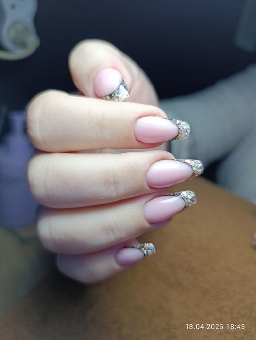 Курсы по обучению Наращивание. Маникю.Педикюр.