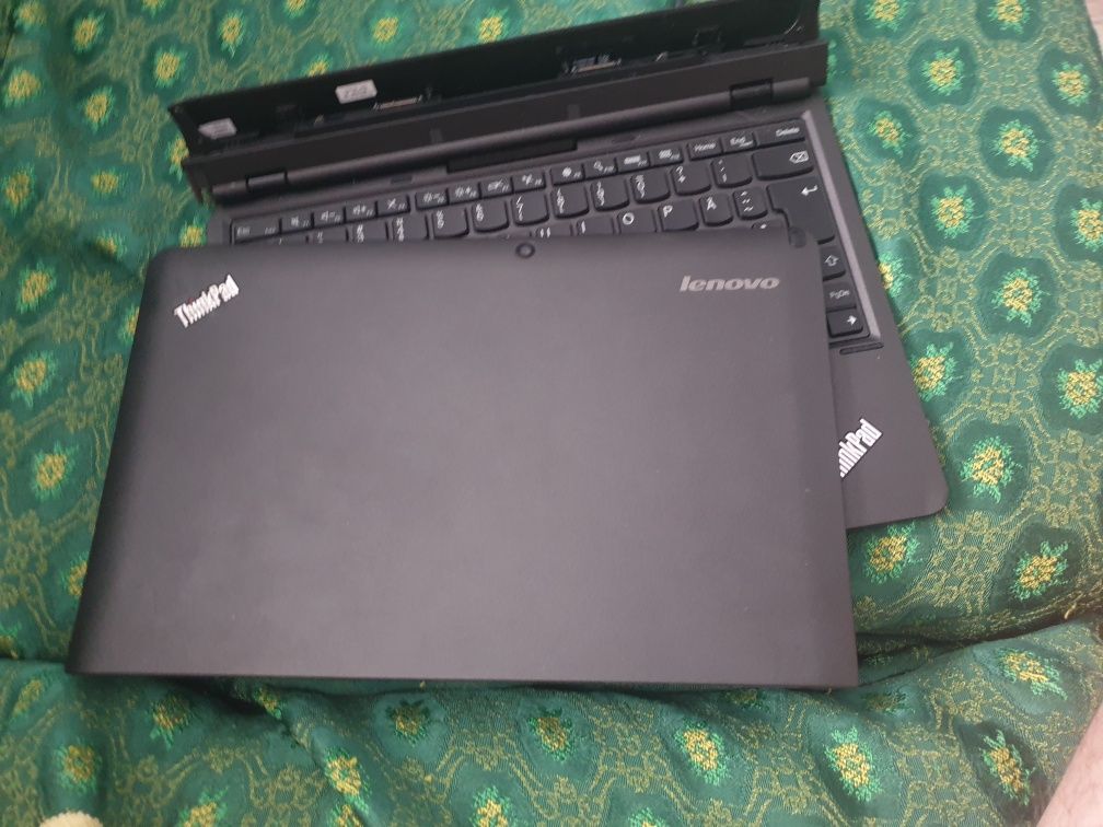 Lenovo helix 2 in 1 i7