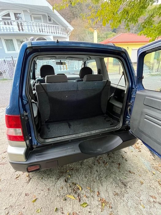 Mitsubishi pajero pinin