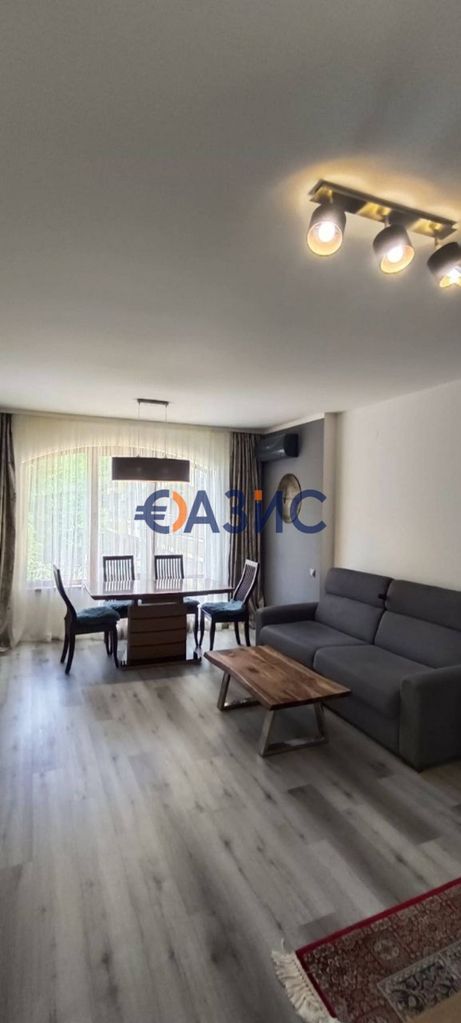 Продава се Двустаен апартамент в к.к. Слънчев бряг - 70 кв.м за 1285 €/кв.м - Снимка #7