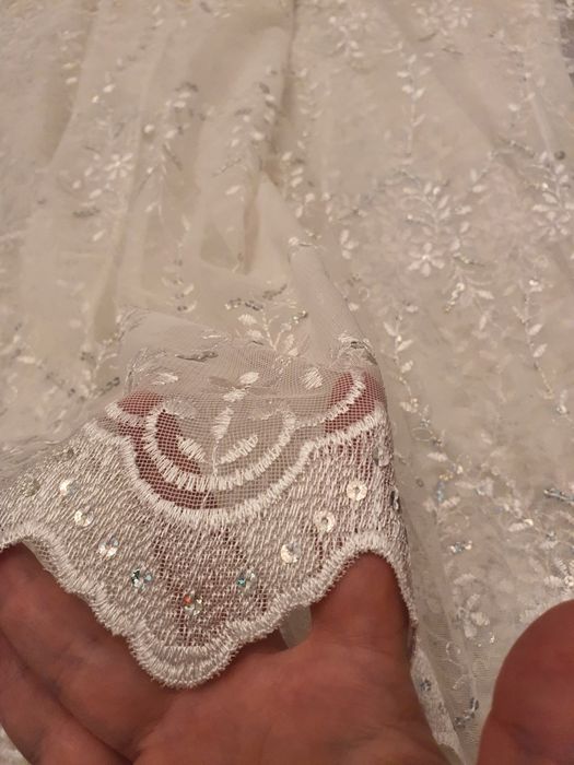 Perdea cu broderie 8m x 1.90m inaltime