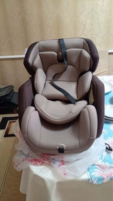 Срочно продам автокресло