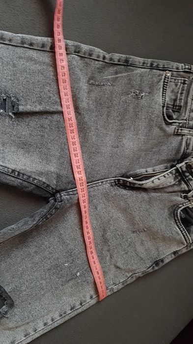 Blugi dama rupti m.38