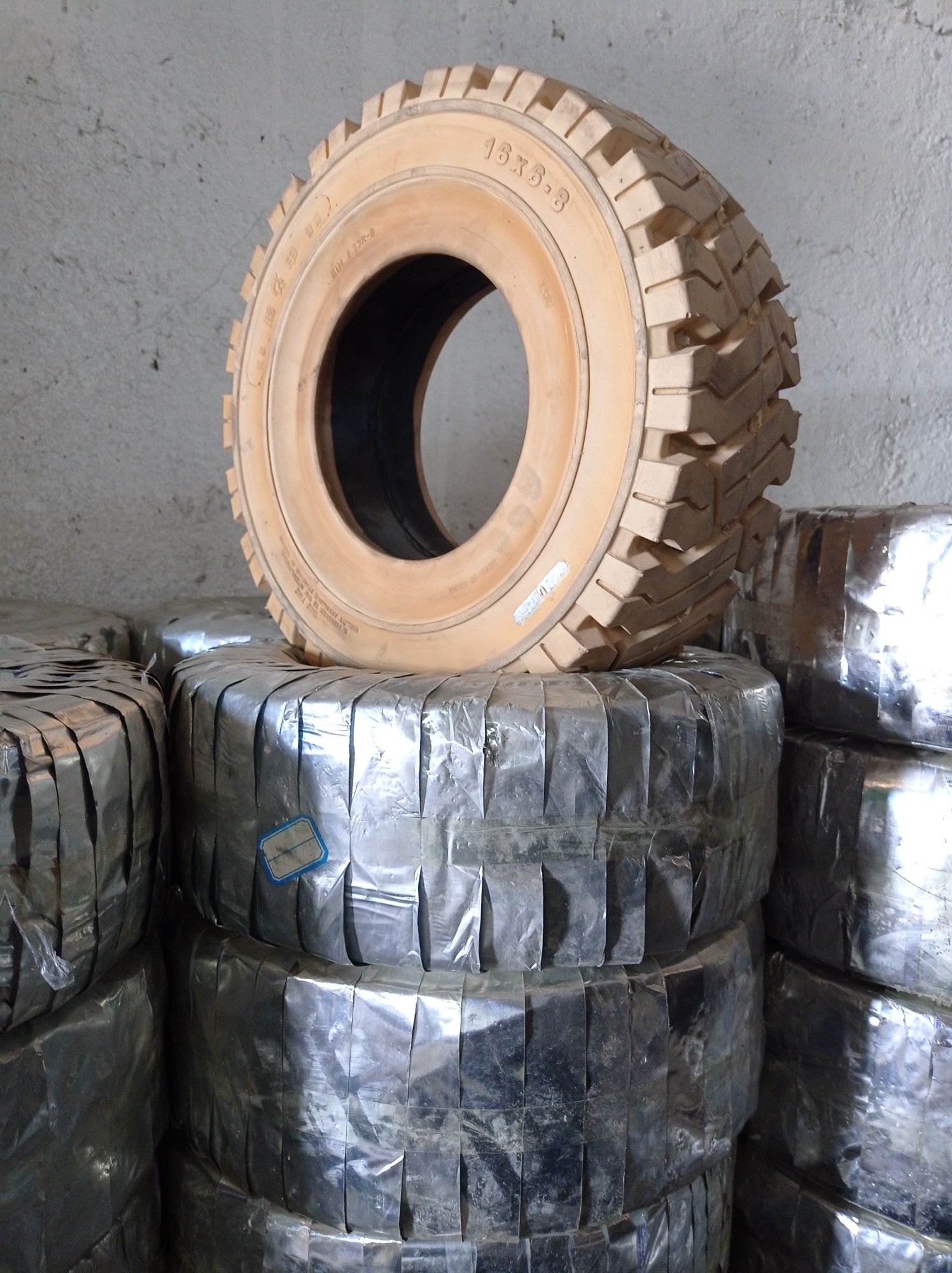 Avtoshina 16*6-8