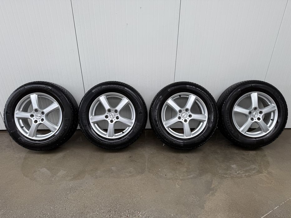 Лети Джанти Honda CR-V 17*5х114.3*64.1*7J*ET48* + Летни гуми 225/65/17