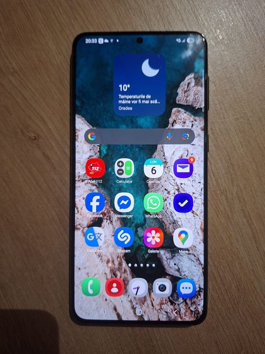 Vând Samsung Galaxy S21 Plus 5G