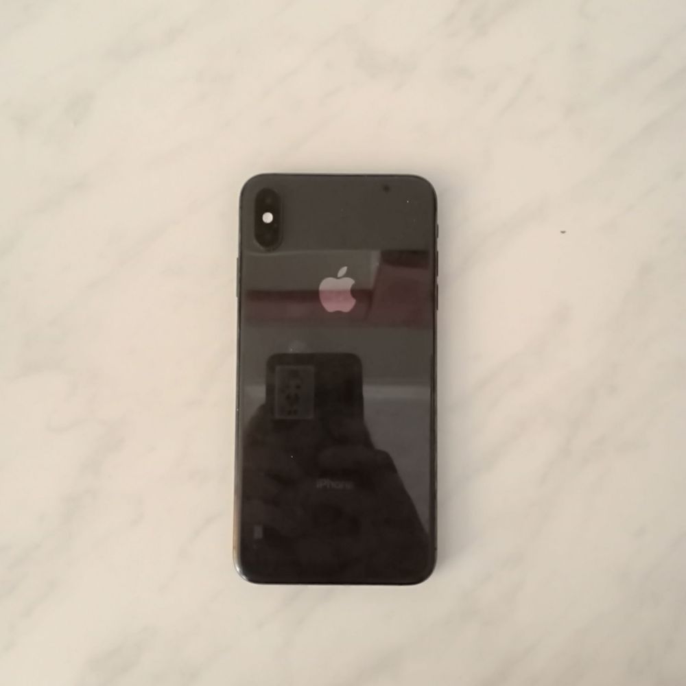 Iphone xs max 256 dual sim batare almashgan qogan joyi rodnoy