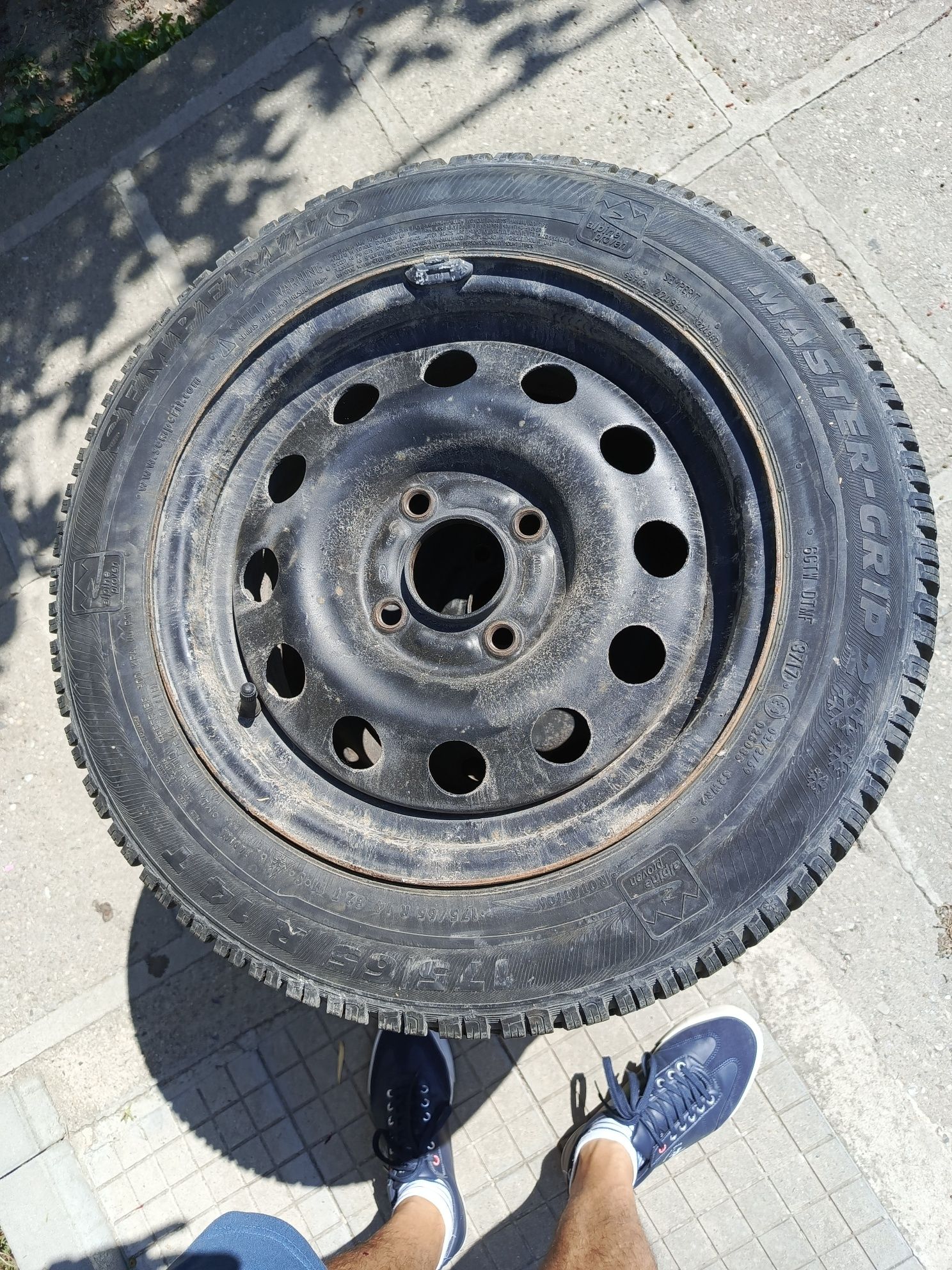 Гуми с джанти Semperit 175/ 65 R14 Зимни