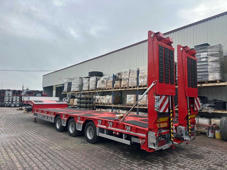 Trailer 3 Axe Extensibil cu Alveole