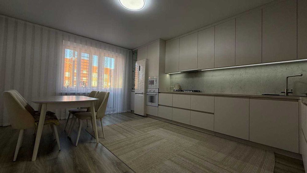 Продажа 3-комнатной квартиры, Наримановская 70