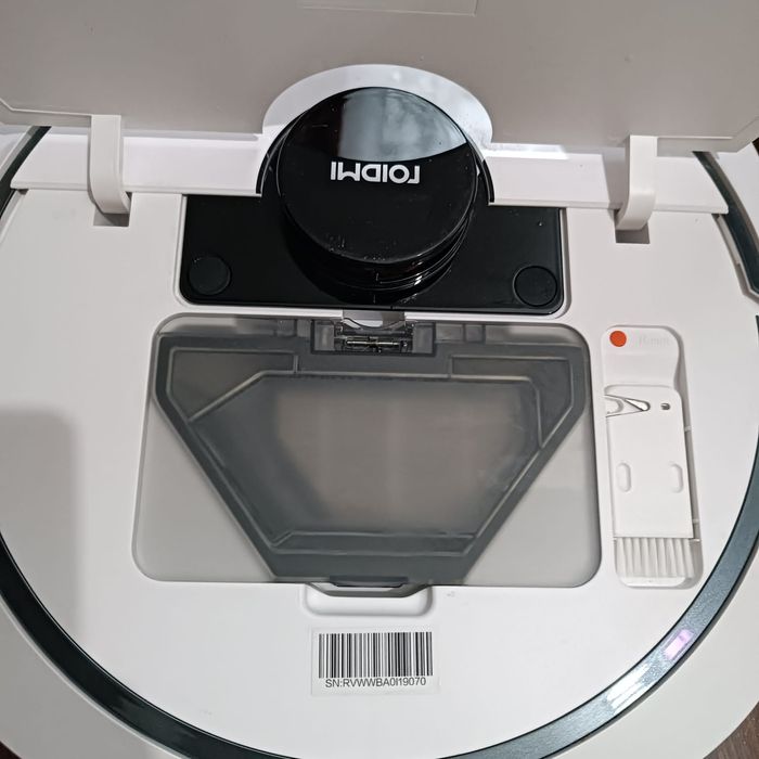 Продам робот пылесос