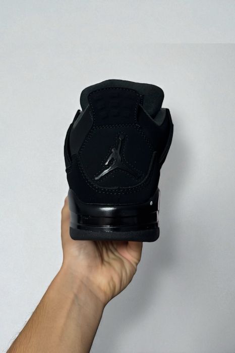 Air Jordan 4 Black Cat