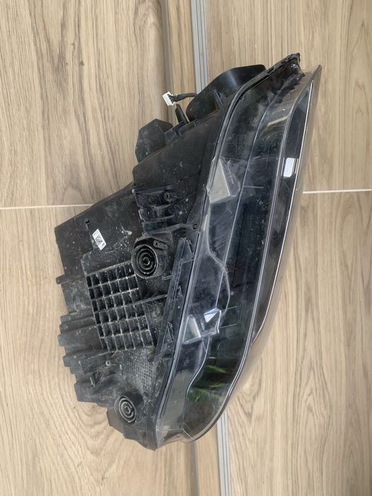 Far stanga Bmw X1 f48 LCI an 2015/2016/2017/2018