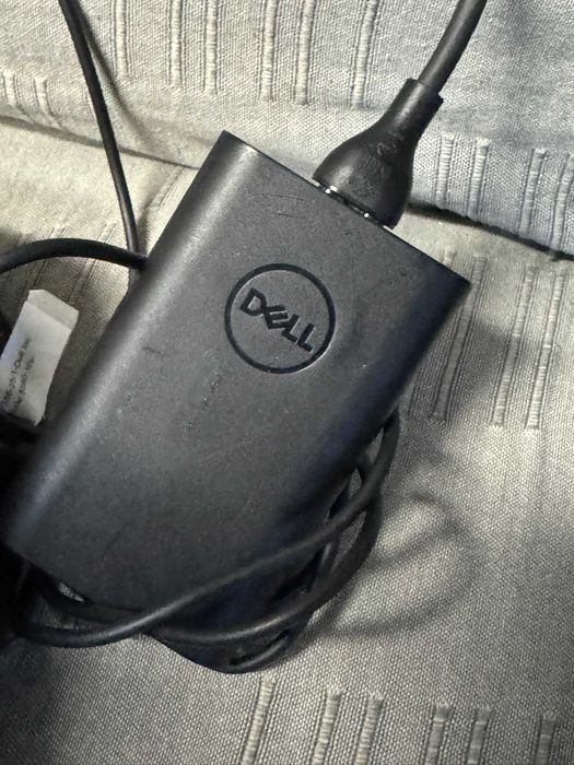 Лаптоп Dell 5580